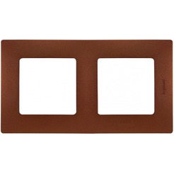 Рамка Legrand Etika 672572-00.00-00.00-00.01