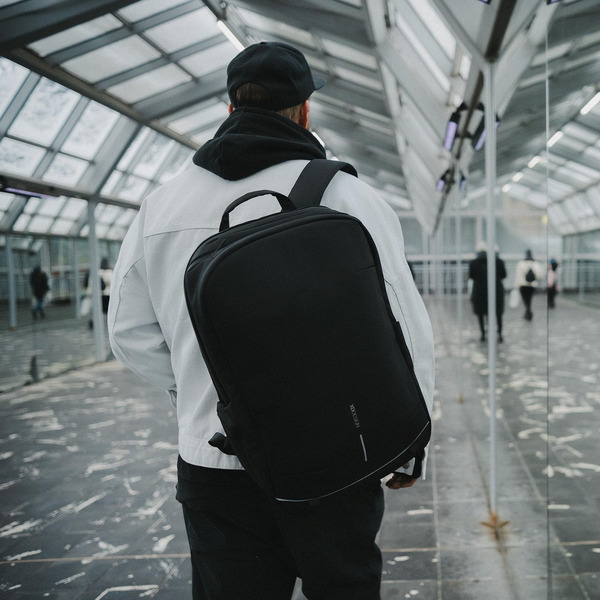 Рюкзак для ноутбука XD DESIGN Bobby Explore P705.911 (черный)