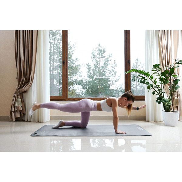 Коврик для йоги и фитнеса Sundays Fitness IR97506 (серый)