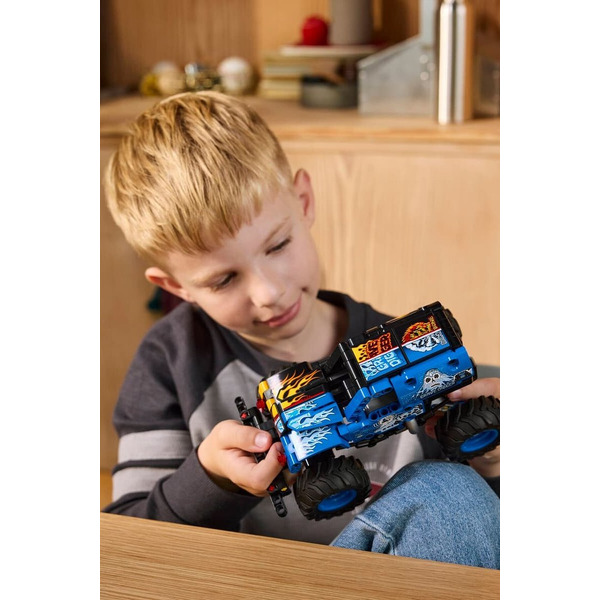 Конструктор Lego Technic Monster Jam Grave Digger Fire and Ice 42219
