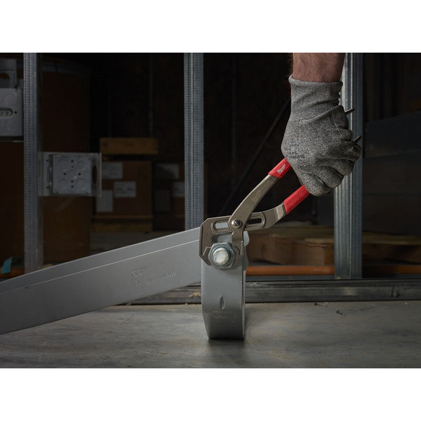 Ключ для водопроводных труб MILWAUKEE HEX-JAW 200 48226208