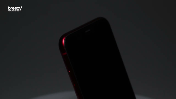 Смартфон Б/У (грейд A) APPLE iPhone 12 64GB Red (2AMGJ73)