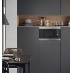 Встраиваемая микроволновая печь Hotpoint MF20G IX HA