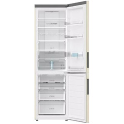 Холодильник Haier C2F637CCGU1