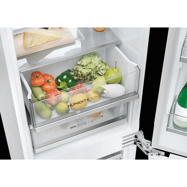 Встраиваемый холодильник Haier HBCN5177CU1
