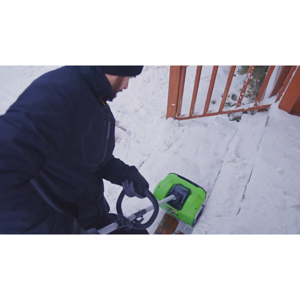 Снегоуборщик Greenworks GD40SSK4 (с АКБ 4000 mAh)