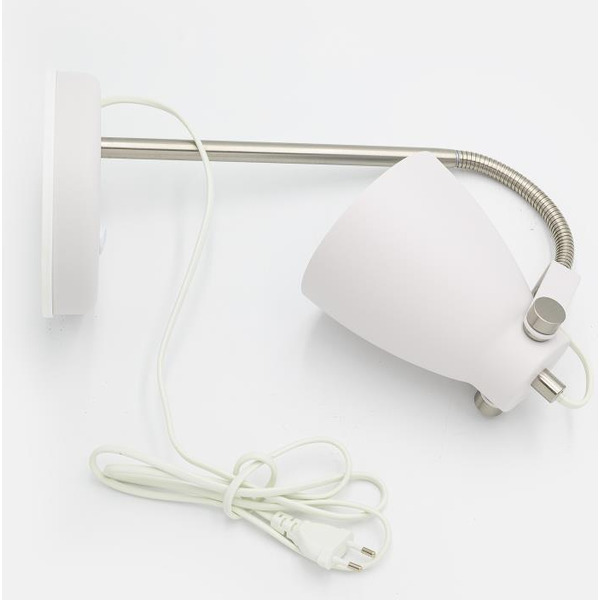 Cветильник настольный ARTSTYLE HT-703W