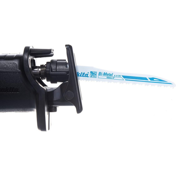 Сабельная пила Makita JR3051TK