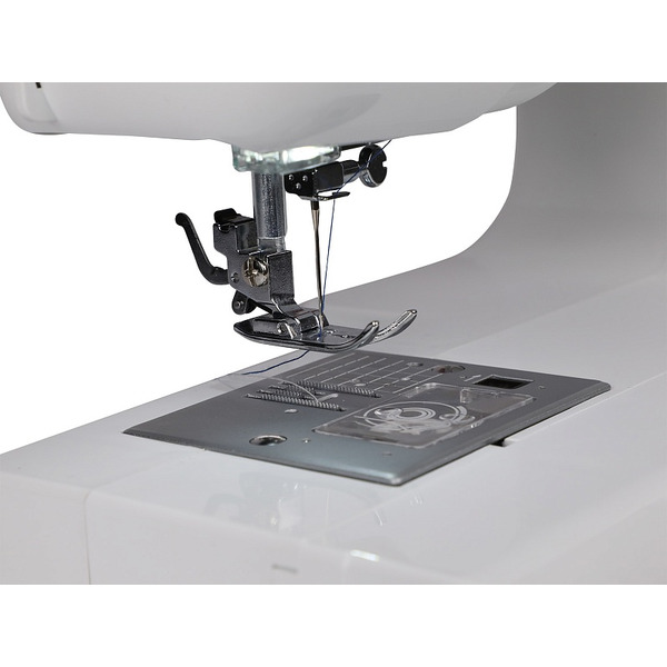 Швейная машина бытовая LEADER BREEZE