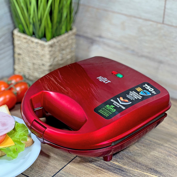 Сэндвичница HOLT HT-SC-003 красная