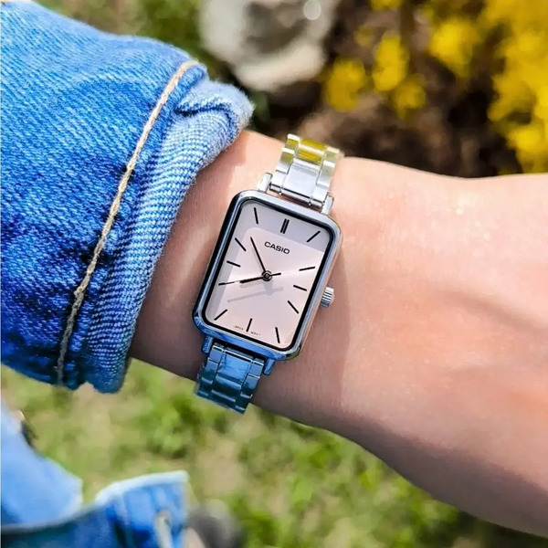 Наручные часы Casio LTP-V009D-4E