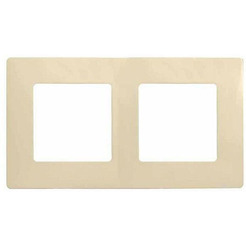 Рамка Legrand Etika 672512