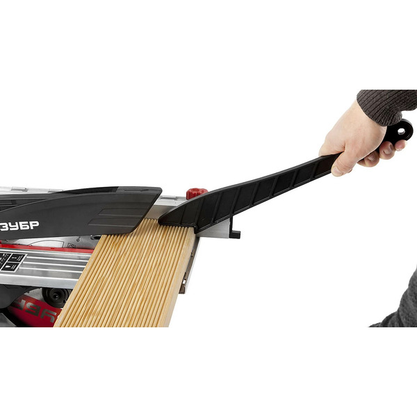 Пила торцовочная комбинированная ЗУБР "МАСТЕР" ЗПТК-210-1500