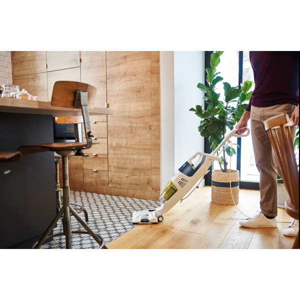 Паровой пылесос Tefal Clean & Steam Multi VP8561RH