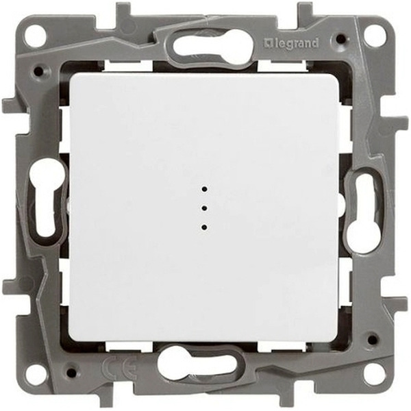 Выключатель Legrand Etika 672203