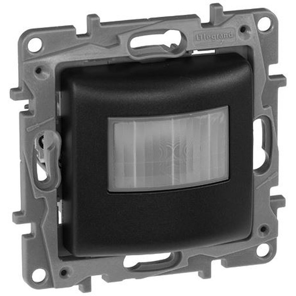 Выключатель Legrand Etika 672617