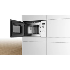 Микроволновая печь BOSCH BFL524MW0