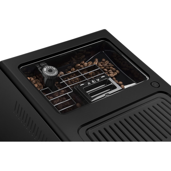 Кофемашина DeLonghi PrimaDonna Class ECAM550.65.SB