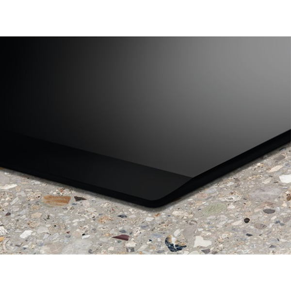 Поверхность индукционная ELECTROLUX IPE8492KF
