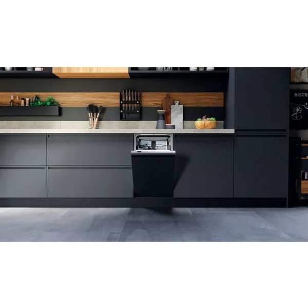 Посудомоечная машина Hotpoint HSIO 3O23 WFE