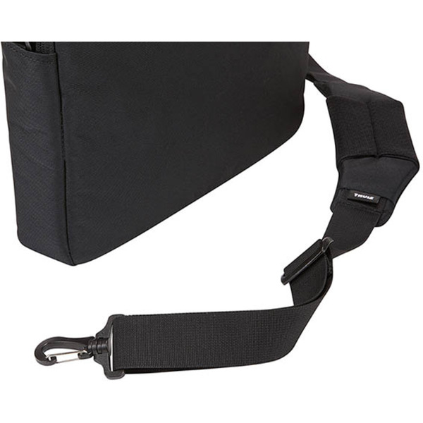 Сумка THULE Subterra MacBook Attache 13 (черный)