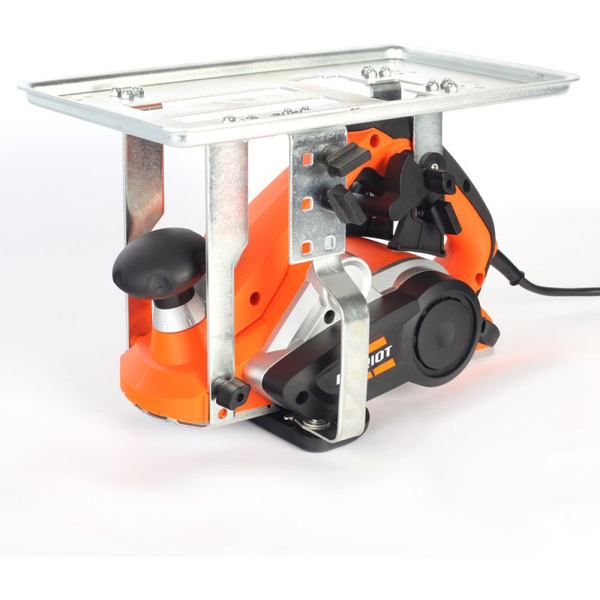 Рубанок электрический PATRIOT PL822