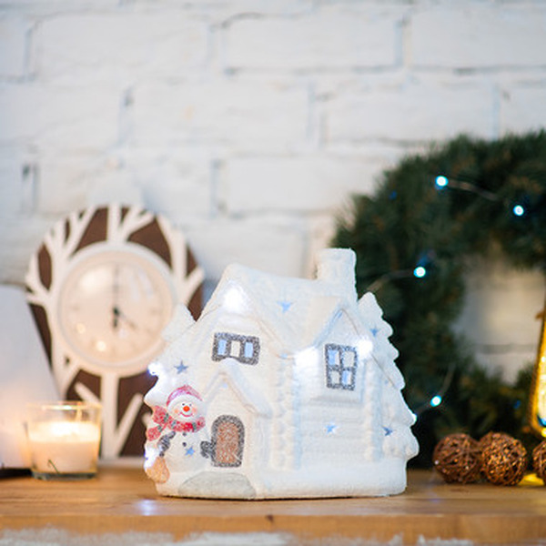 Керамическая фигурка NEON-NIGHT Домик со снеговиком 505-007