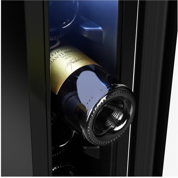 Винный шкаф MAUNFELD MBWC-20S7