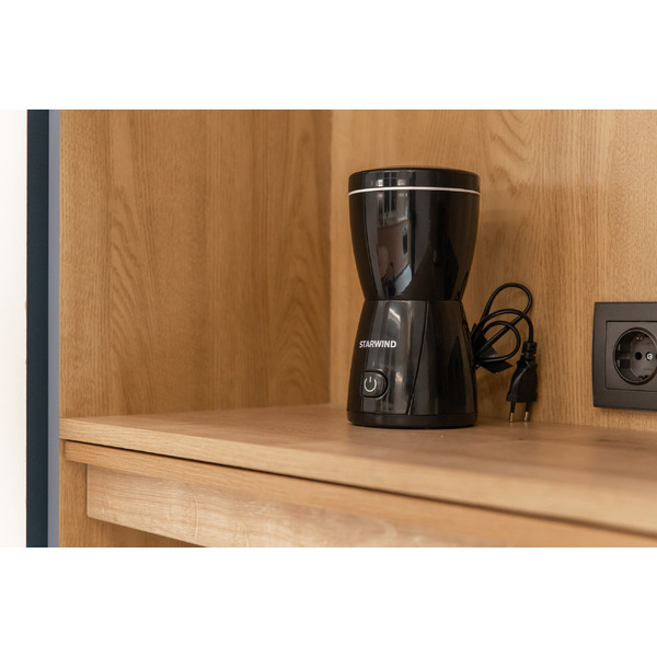 Кофемолка Starwind SGP8426 (черный)