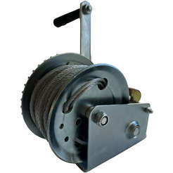 Лебедка Shtapler FD-1200 540кг 71064039 (20м)