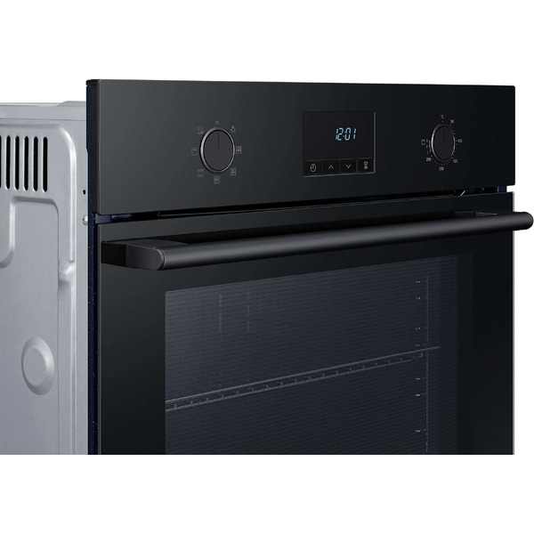 Духовой шкаф Samsung NV68A1110BB/WT