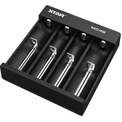 Зарядное устройство XTAR MC4S с USB кабелем