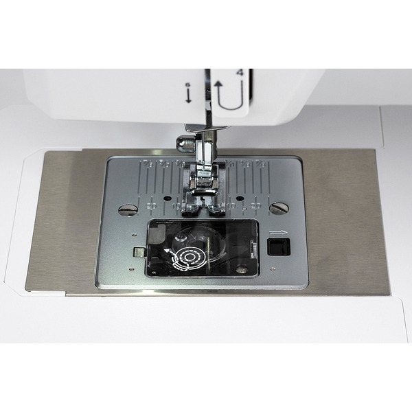 EASY JEANS 35A Швейная машина бытовая Leader