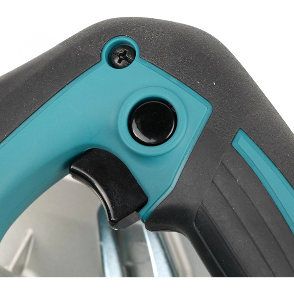 Дисковая пила Makita HS7600