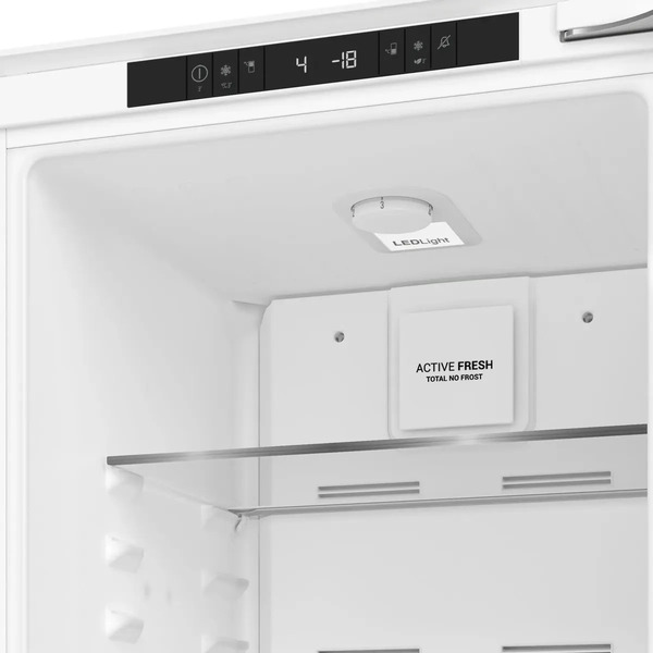 Встраиваемый холодильник HOTPOINT HBT 20I