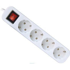 Удлинитель с заземлением DEFENDER S450 БЕЛЫЙ