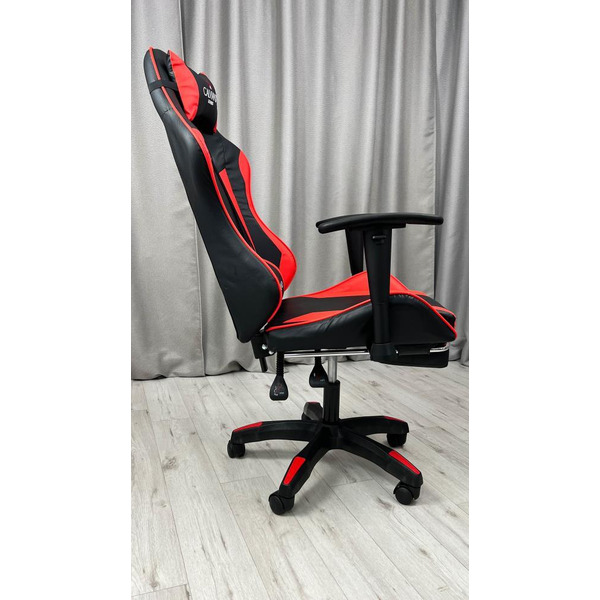 Вибромассажное кресло Calviano 1585 (черно-красное)