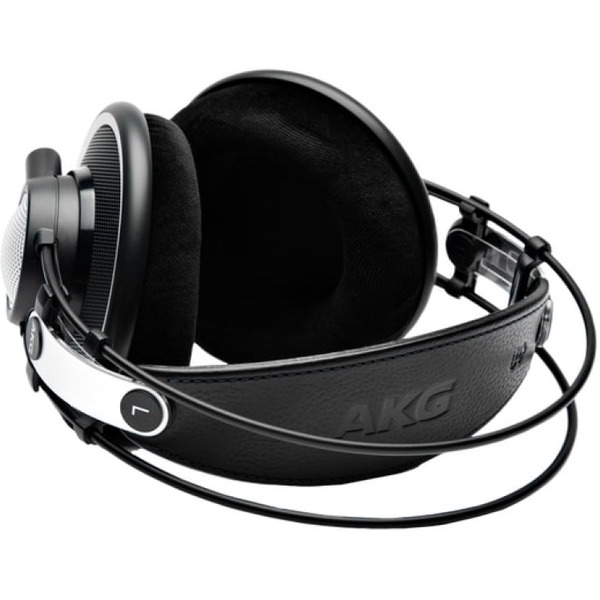 Студийные наушники AKG K702