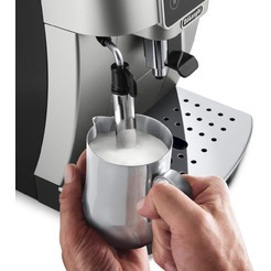 Кофемашина DeLonghi Magnifica Start ECAM 220.31.SB