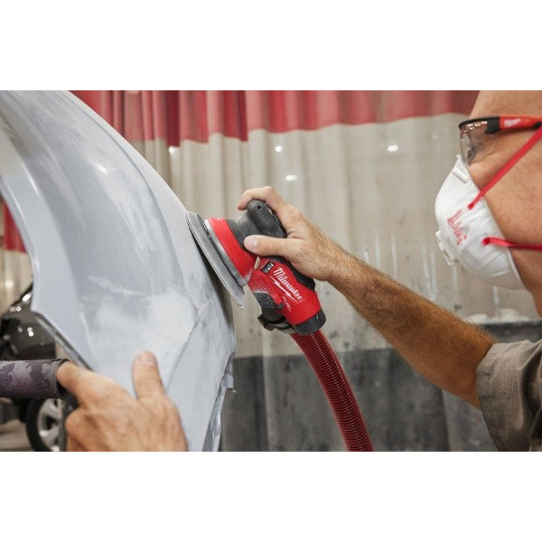 Эксцентриковая шлифмашина Milwaukee M12FROS5-502X 4933493651 (с 2-мя АКБ, кейс)
