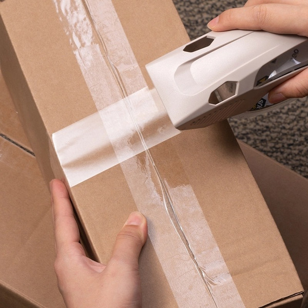 Клейкая лента канцелярская Deli EA695