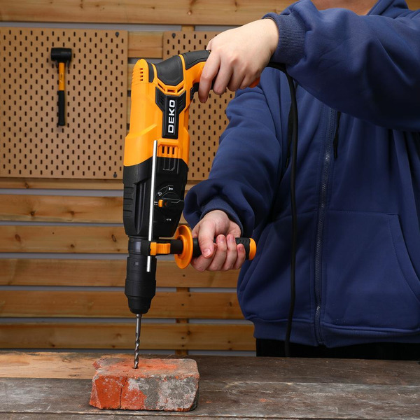 Перфоратор Deko DKH850W (063-4255)