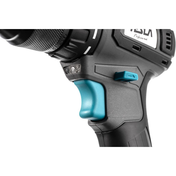 Дрель-шуруповерт Tesla TCD18BL 840369