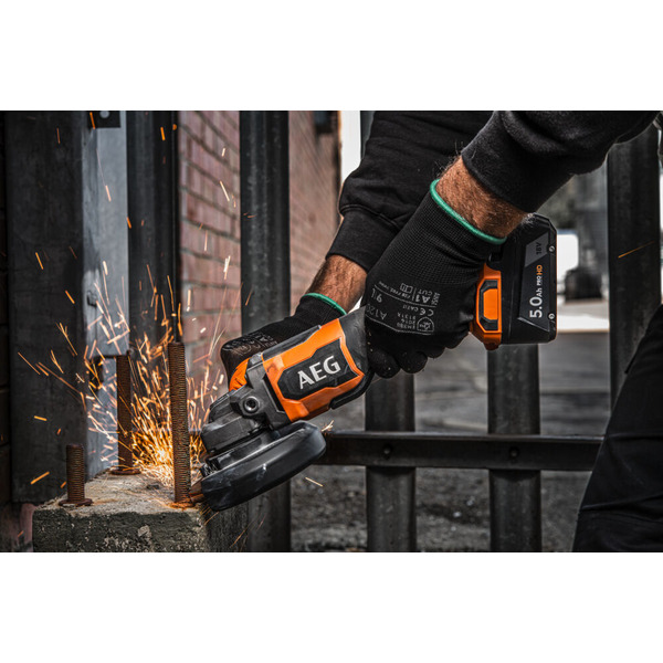 Углошлифмашина AEG Powertools BEWS 18-125BLPX2-502C (4935480858) с 2-мя АКБ