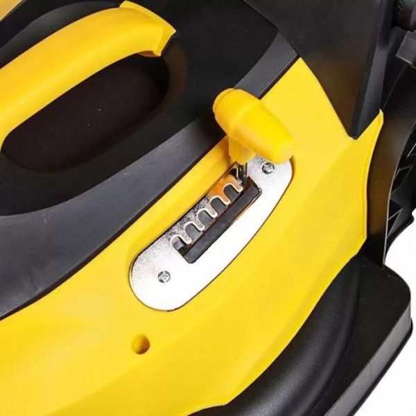 Газонокосилка Champion EM4217