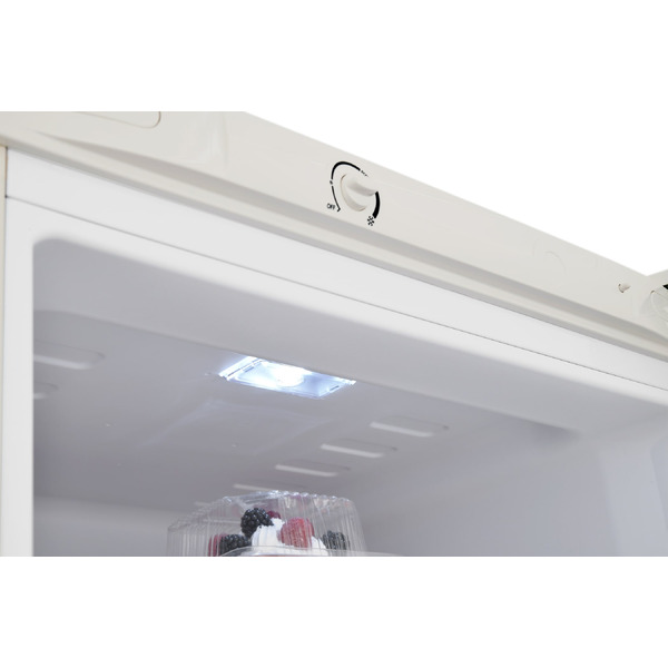 Холодильник Indesit DS 3160 E