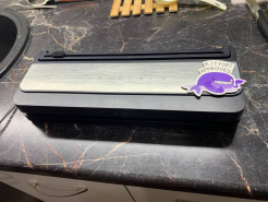 Вакуумный упаковщик Kitfort KT-1533