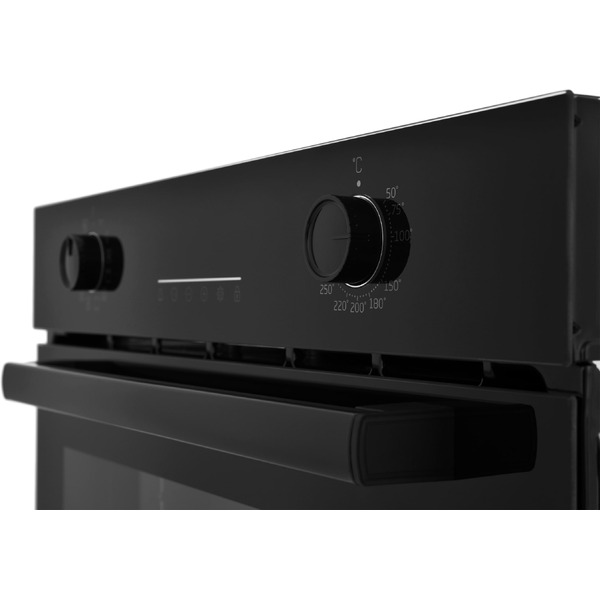 Духовой шкаф BEKO BBIR13301BC