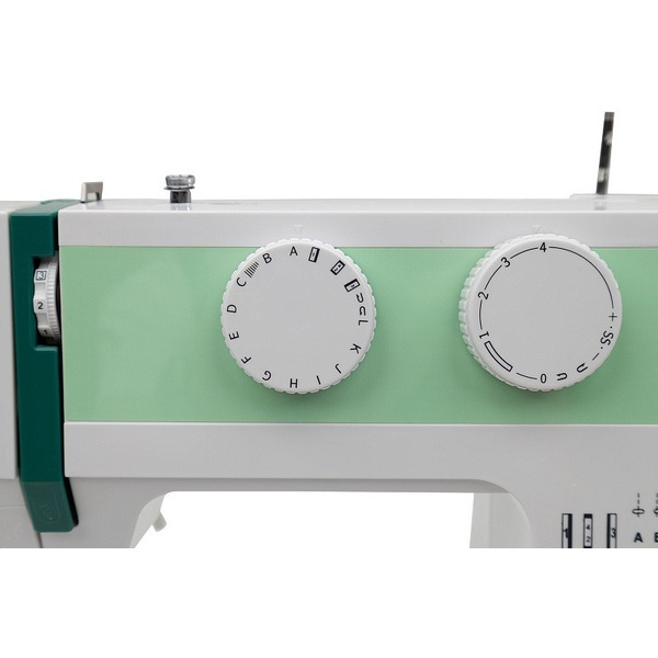 SUPER FABRIC Швейная машина бытовая Leader