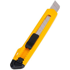 Нож канцелярский 18 мм DELI 2001